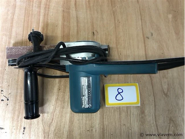 Makita bandschuurmachine - afbeelding 2 van  4