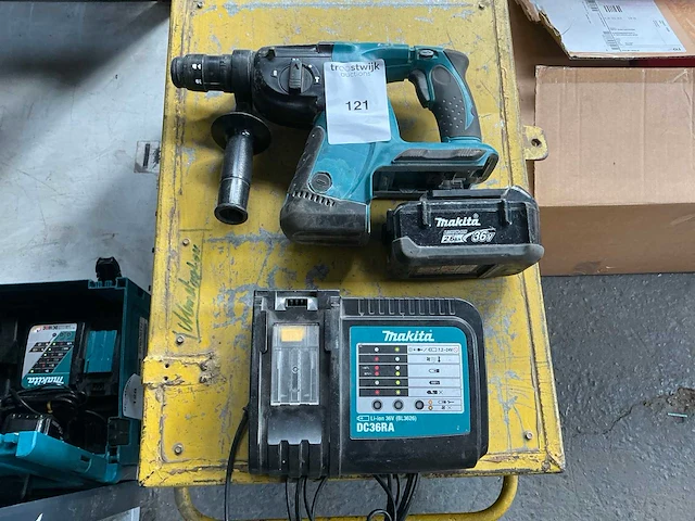 Makita bhr262t accu boorhamer - afbeelding 1 van  3