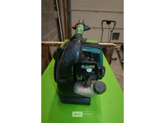 Makita bladblazer op benzine - afbeelding 4 van  7