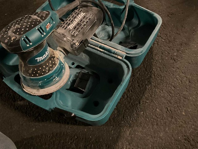 Makita bo5031 handschuurmachine - afbeelding 4 van  6