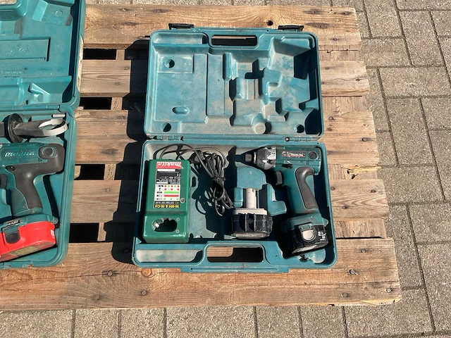 Makita boormachine (2x) - afbeelding 2 van  4