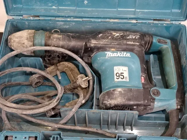 Makita boormachine - afbeelding 2 van  4