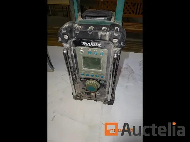 Makita bouwplaats radio - afbeelding 1 van  3