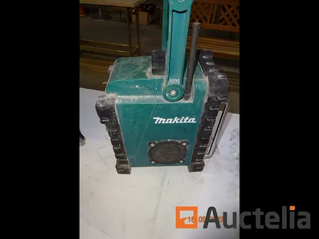 Makita bouwplaats radio - afbeelding 2 van  3