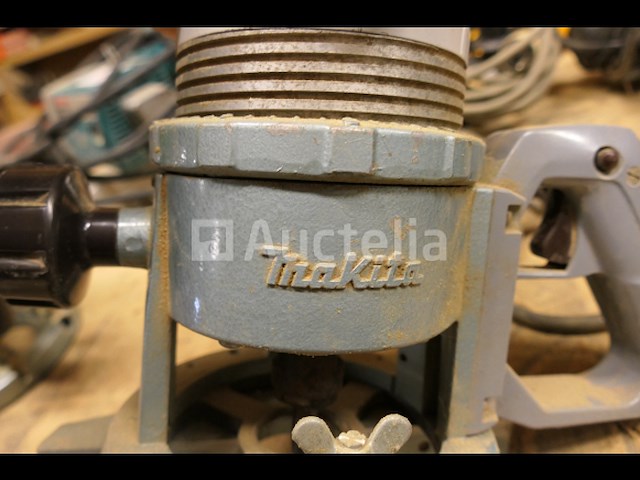 Makita bovenfrees - afbeelding 2 van  5