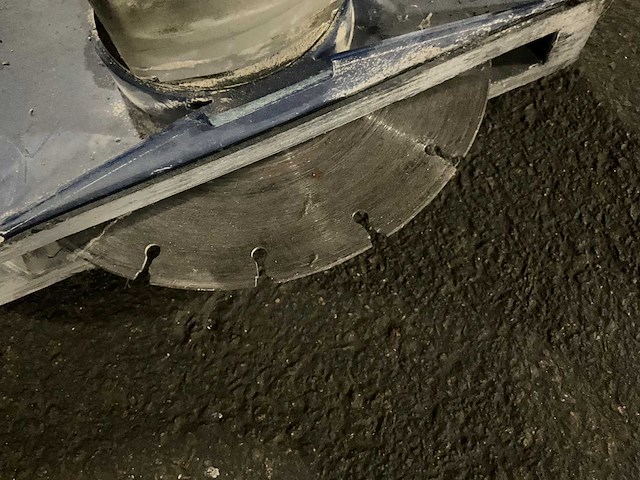 Makita + carat ga9040r haakse slijpmachine - afbeelding 5 van  8