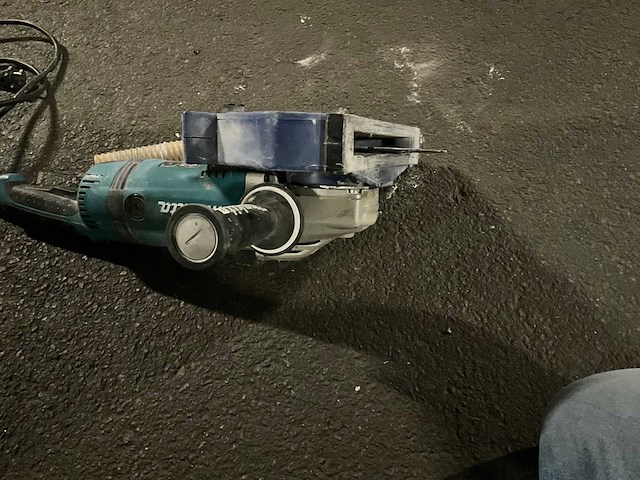 Makita + carat ga9040r haakse slijpmachine - afbeelding 7 van  8