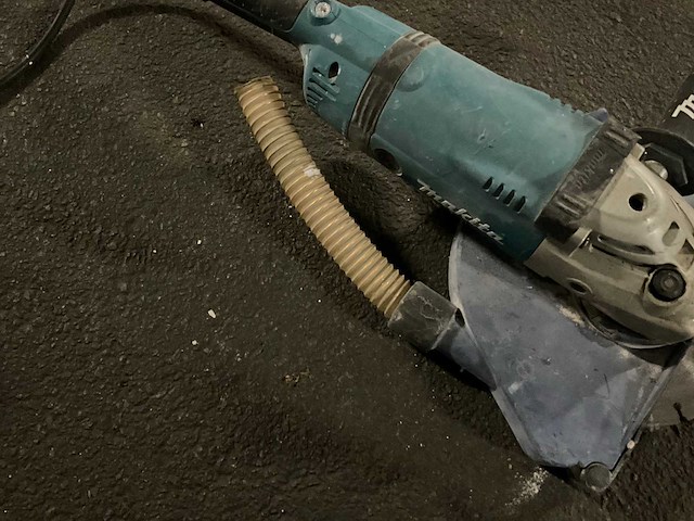 Makita + carat ga9040r haakse slijpmachine - afbeelding 6 van  8