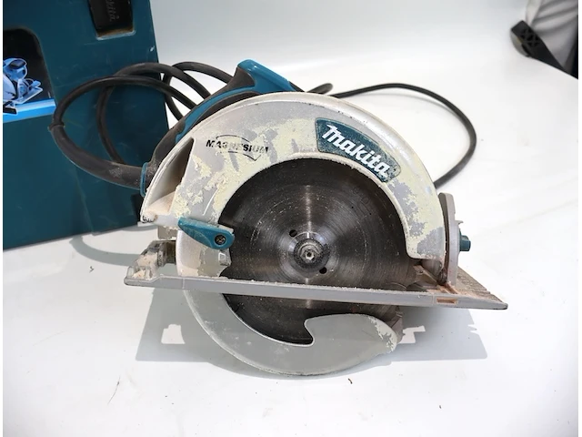 Makita cirkelzaag - afbeelding 2 van  5