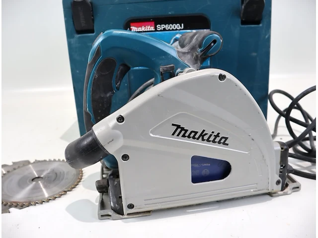 Makita cirkelzaag - afbeelding 2 van  6