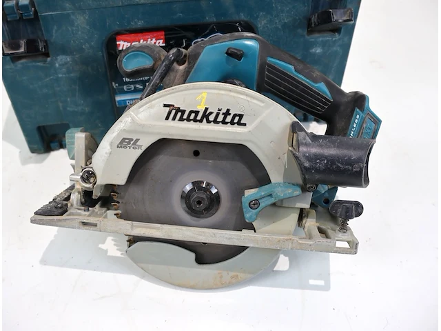 Makita cirkelzaag - afbeelding 3 van  5