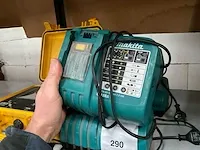 Makita dc18ra acculader (4x) - afbeelding 2 van  4