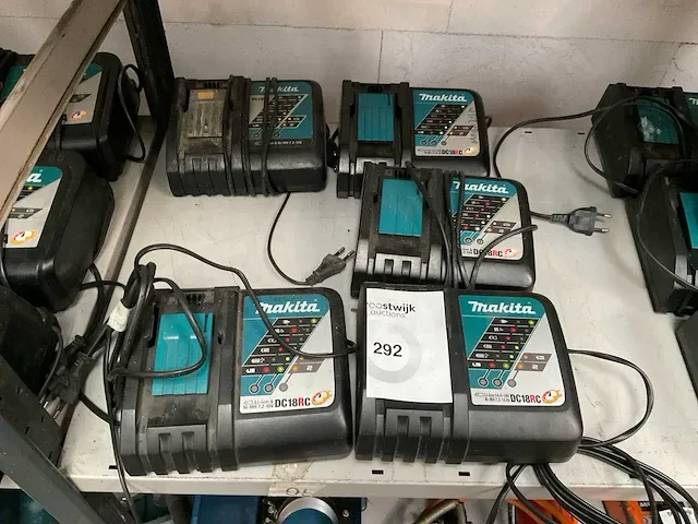 Makita dc18rc acculader (5x) - afbeelding 2 van  3