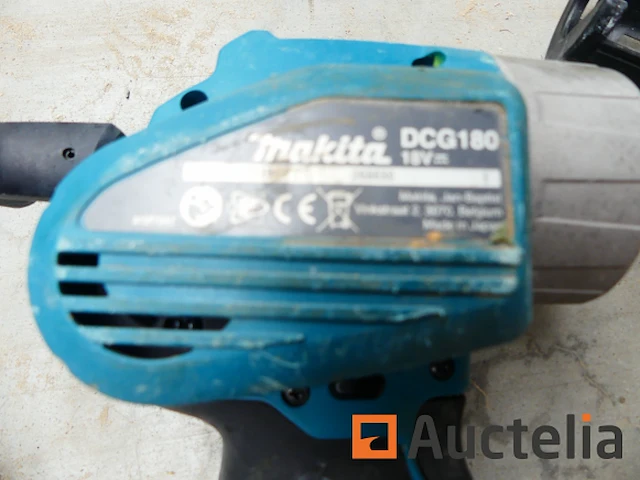 Makita dcg180 op accu pistool - afbeelding 7 van  7