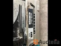 Makita dfr550 automatische schroefmachine - afbeelding 4 van  4
