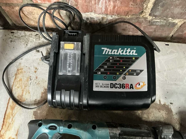 Makita diverse accugereedschap (2x) - afbeelding 9 van  9