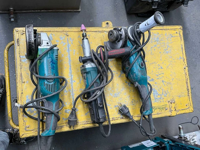 Makita diverse elektrische slijpmachines (3x) - afbeelding 1 van  3