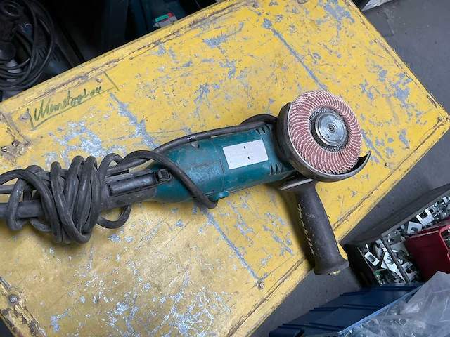 Makita diverse elektrische slijpmachines (4x) - afbeelding 3 van  6
