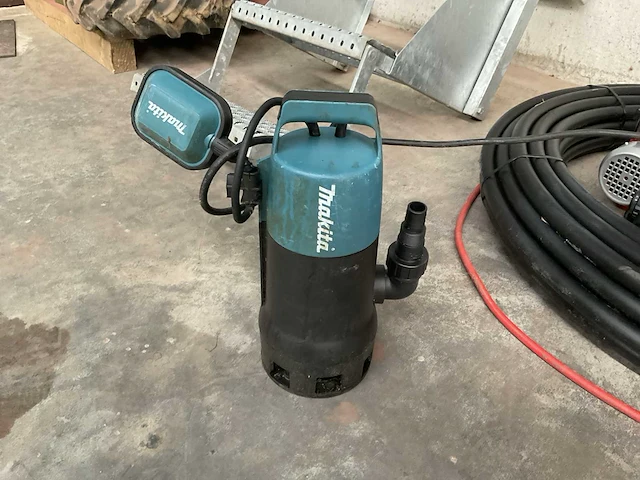 Makita dompelpomp (2x) - afbeelding 2 van  7