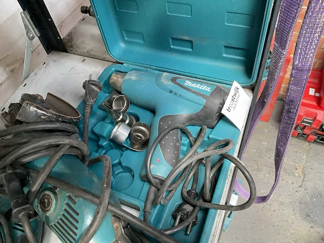 Makita elektrisch handgereedschap (4x) - afbeelding 2 van  5