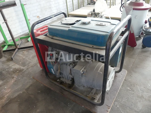 Makita g5500r generatorset - afbeelding 4 van  8