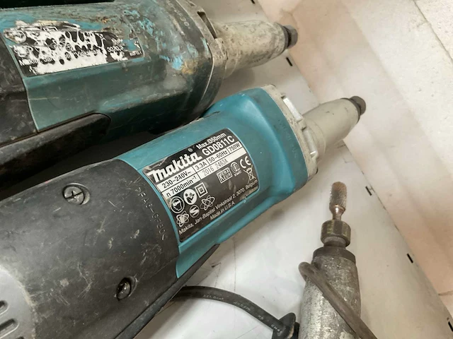 Makita gd0811c rechte slijper (4x) - afbeelding 4 van  5