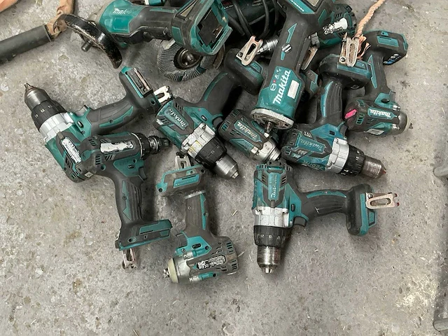 Makita grote partij te herstellen accu- en elektrische machines - afbeelding 6 van  6