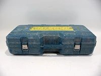 Makita haakse slijper - afbeelding 3 van  3