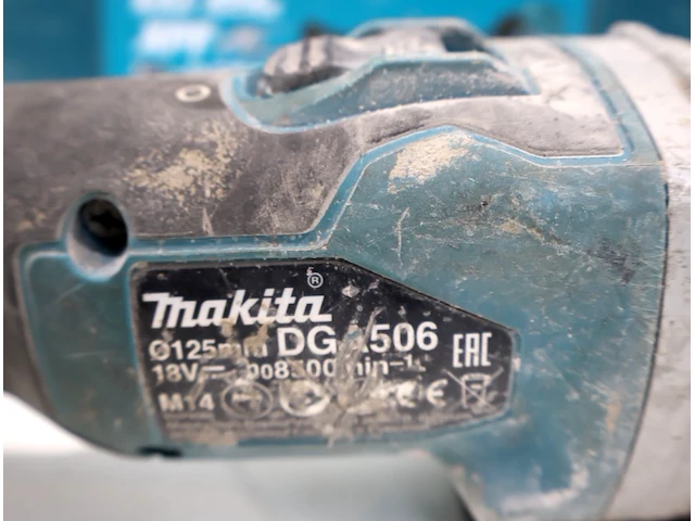 Makita haakse slijper - afbeelding 4 van  5