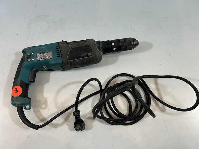 Makita handboormachine met kabel (werkende staat) - afbeelding 2 van  3