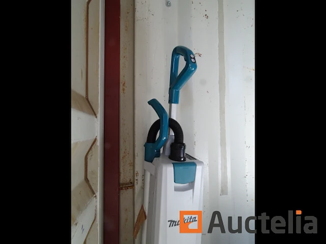 Makita hepa stofzuiger met 1 dubbele oplader en 2 accu's - afbeelding 4 van  10