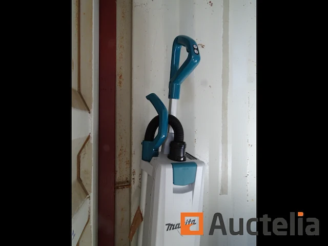 Makita hepa stofzuiger met 1 dubbele oplader en 2 accu's - afbeelding 6 van  10