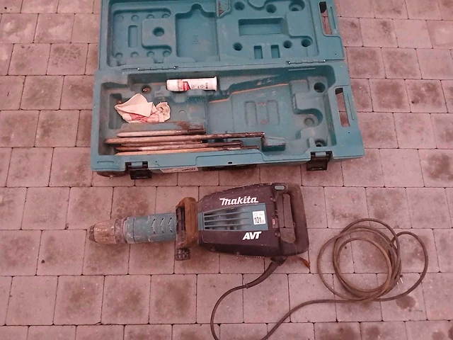 Makita hm1214c breekhamer - afbeelding 3 van  5