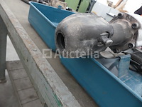 Makita hr1303 elektrische breekhamer - afbeelding 2 van  5