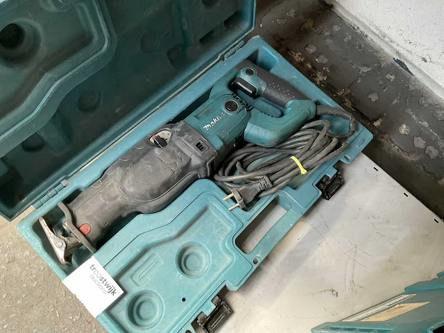 Makita jr3060t elektrische reciprozaag - afbeelding 2 van  3