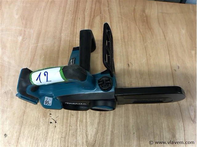 Makita kettingzaagje - afbeelding 1 van  4