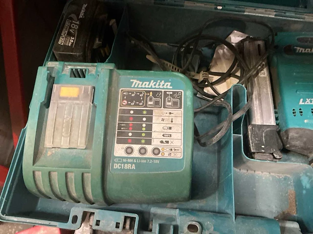 Makita l xt accu tacker - afbeelding 3 van  4