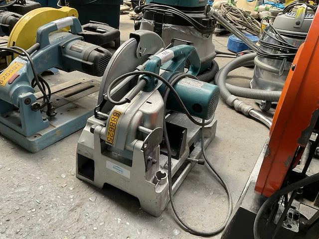 Makita lc1230 afkortcirkelzaagmachine - afbeelding 3 van  5