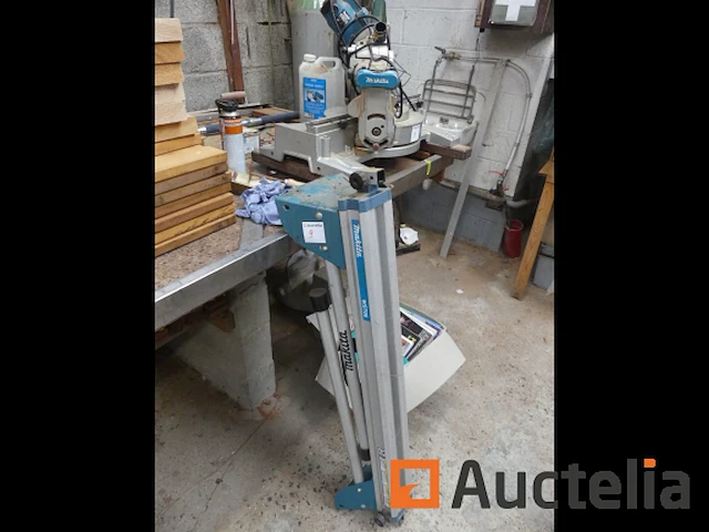 Makita ls10 16 fl verstekzaag met standaard - afbeelding 5 van  12