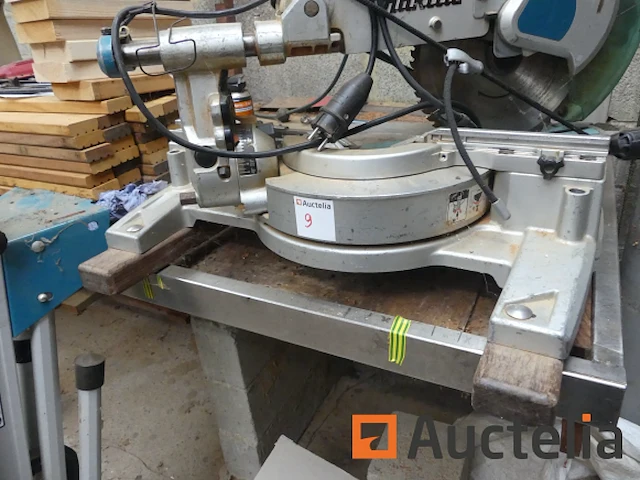 Makita ls10 16 fl verstekzaag met standaard - afbeelding 7 van  12