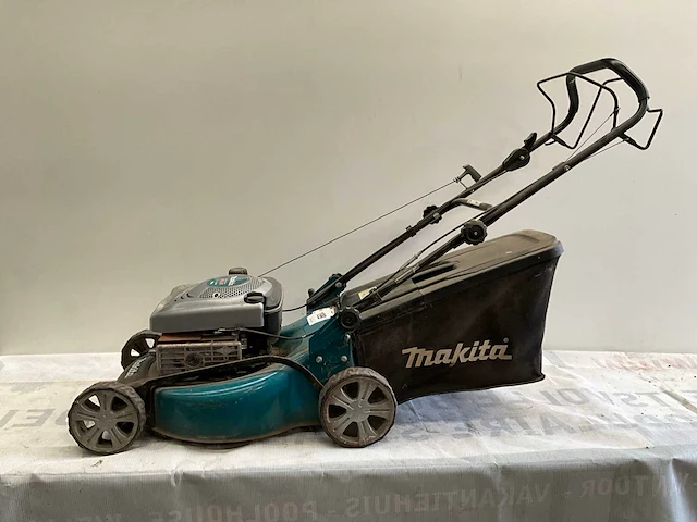 Makita plm4621n – benzine grasmaaier - afbeelding 1 van  7