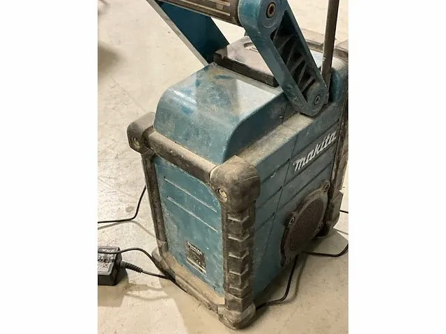 Makita radio & wekker - afbeelding 7 van  8