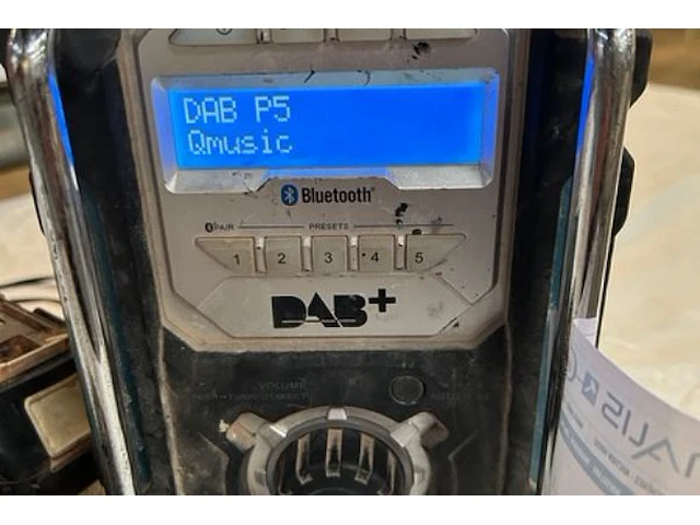Makita radio - afbeelding 2 van  5