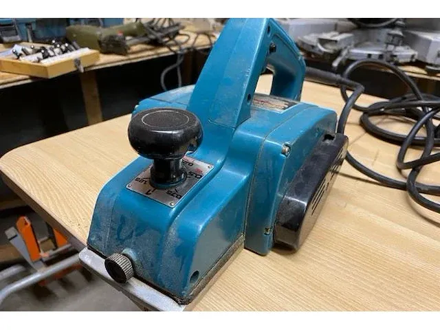 Makita schaafmachine - afbeelding 2 van  4