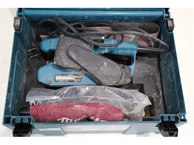 Makita schuurmachine - afbeelding 2 van  3