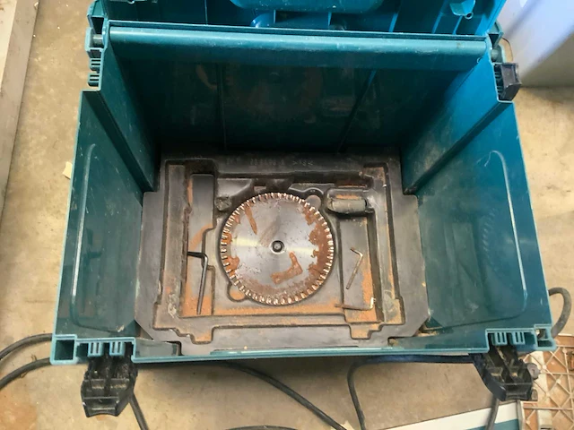 Makita sp 6000 cirkelzaagmachine - afbeelding 6 van  7