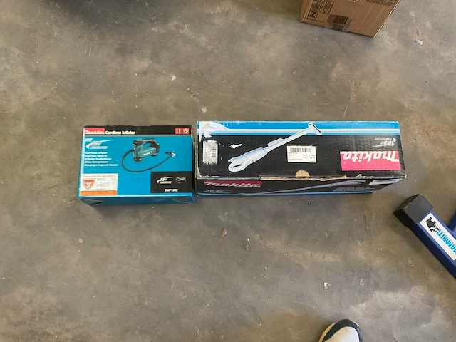 Makita stofzuiger & compressor (2x) - afbeelding 1 van  3