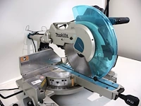 Makita verstekzaag met standaard - afbeelding 4 van  10