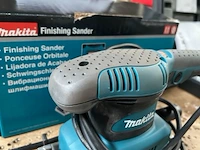 Makita vlakschuurmachine - afbeelding 2 van  5