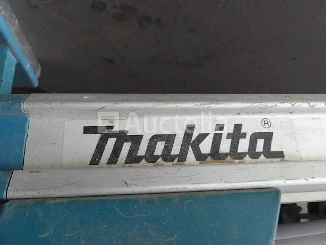 Makita wst07 roltafel - afbeelding 1 van  5